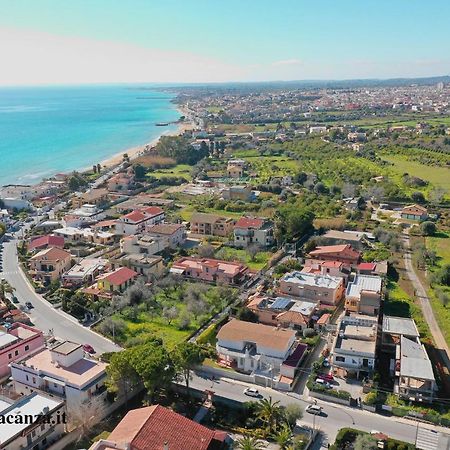 Luci Apartment Sea Beach Avola Bagian luar foto
