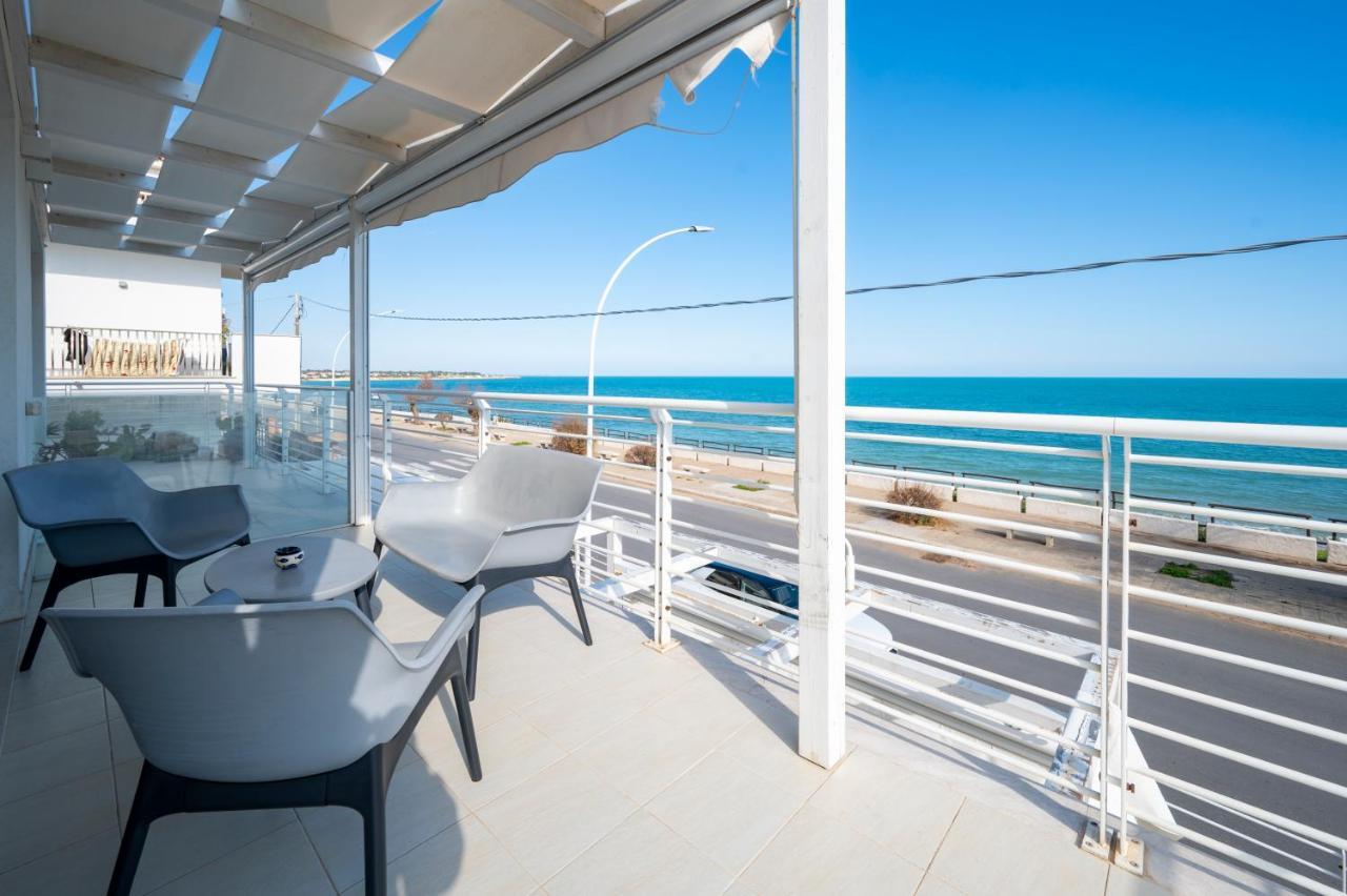 Luci Apartment Sea Beach Avola Bagian luar foto