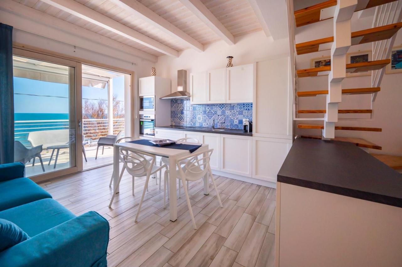 Luci Apartment Sea Beach Avola Bagian luar foto