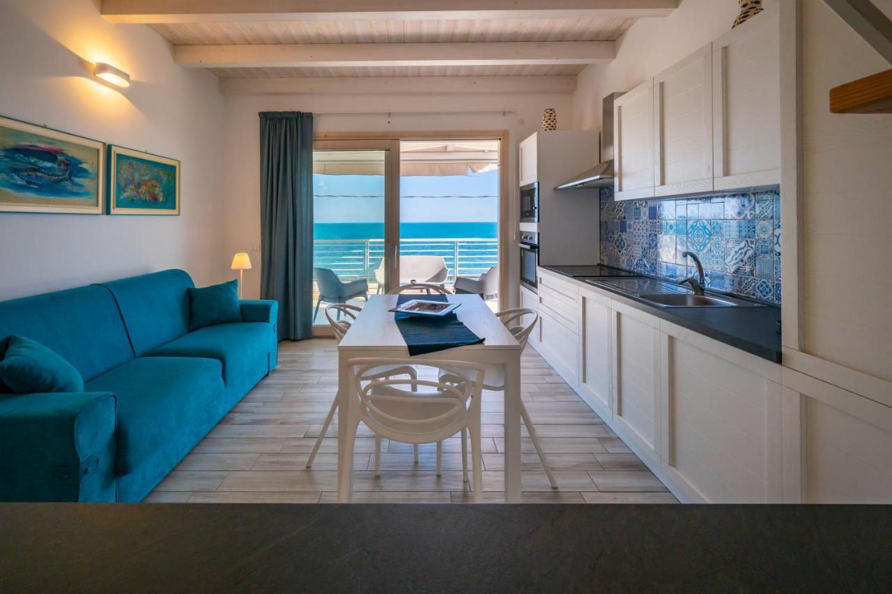 Luci Apartment Sea Beach Avola Bagian luar foto